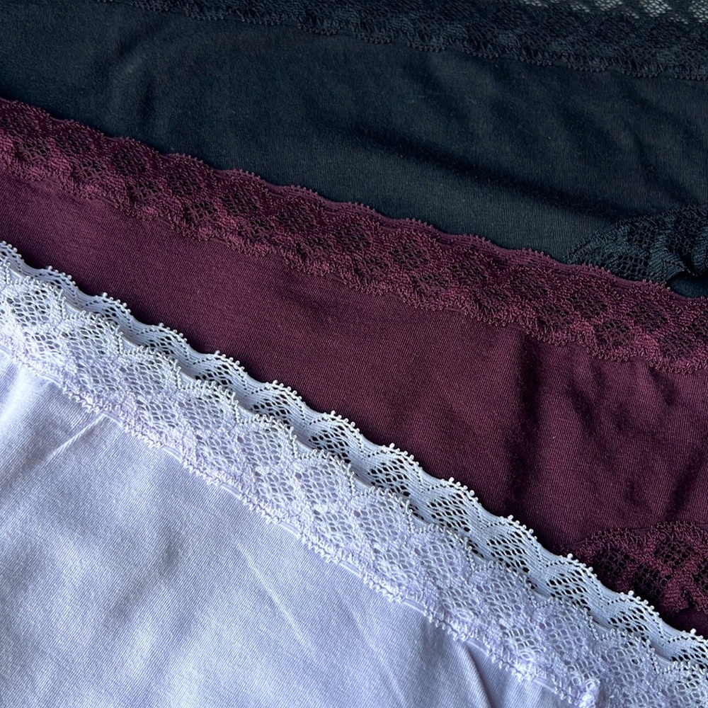(5)NATORI Bliss Cotton Lace Briefs - Picture 7 of 10